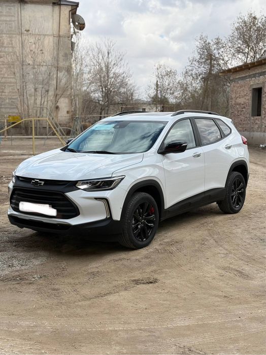 Tracker Redline 2025