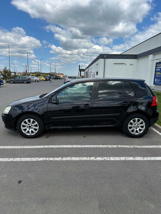 Volkswagen Golf V, 1.6 benzină