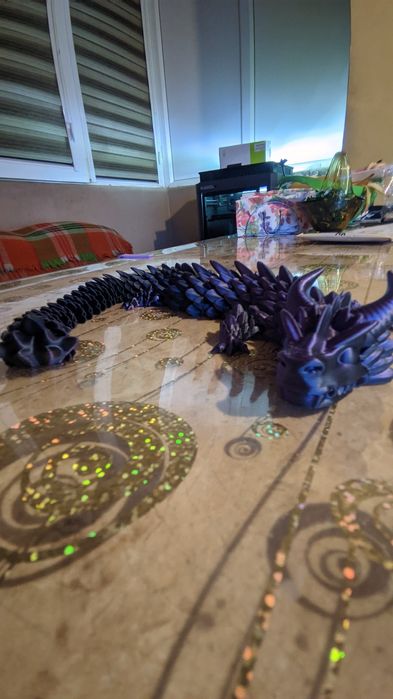 Артикулиращ Дракон! Уникален цвят!