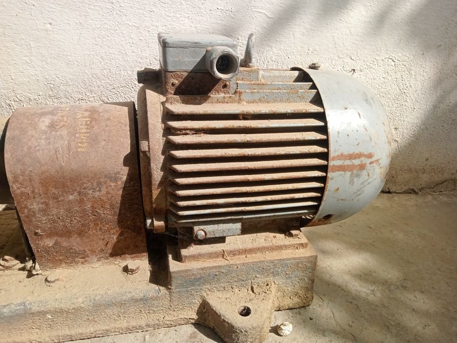 Nasos sotiladi yangi ishlatilmagan.