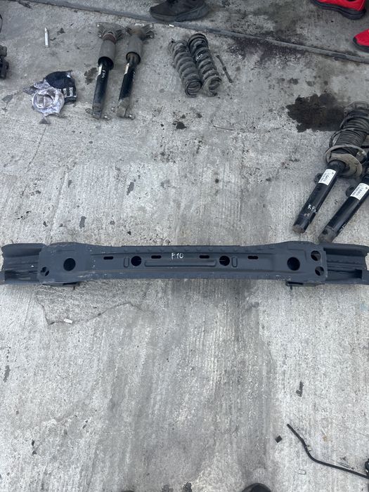 Задна греда бмв ф10 ф11 греда bmw f10 f11