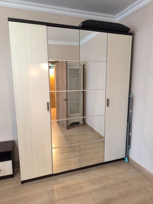 Срочно продам спальный гарнитур