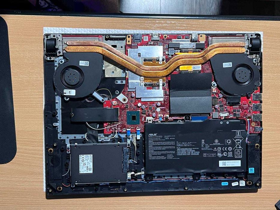 Laptop ASUS Gaming 17.3'' ROG Strix G G731GT (variante/negociabil)