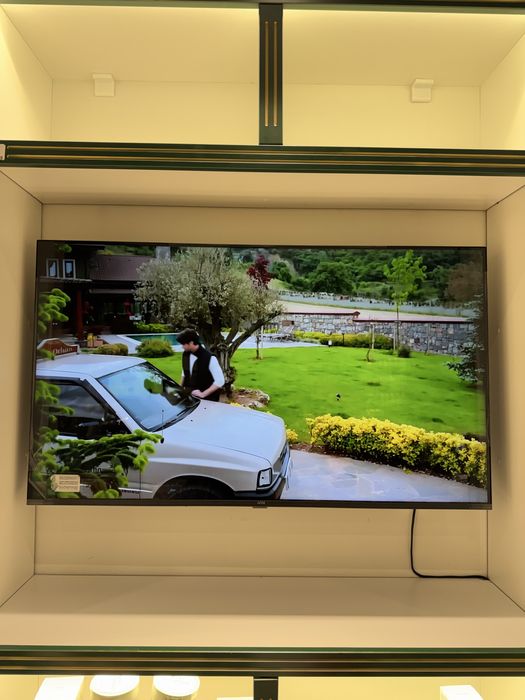 Телевизор новый продам