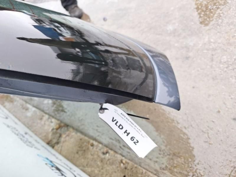 Haion cu luneta Opel Astra H facelift