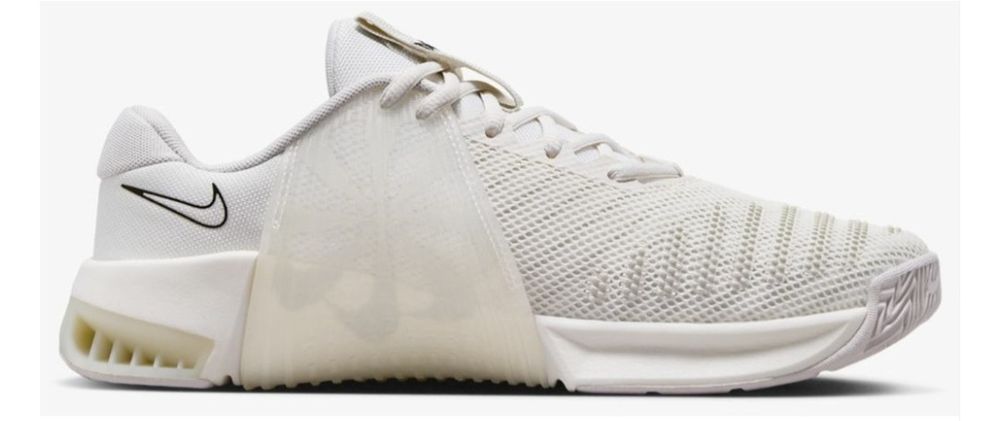 Продам Кроссовки Nike METCON 9 AMP белый