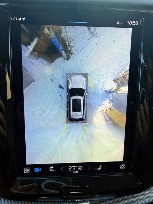 Volvo XC60 B4 2023 TVA deductibil, 360°,Pilot Assist,  65.000 km