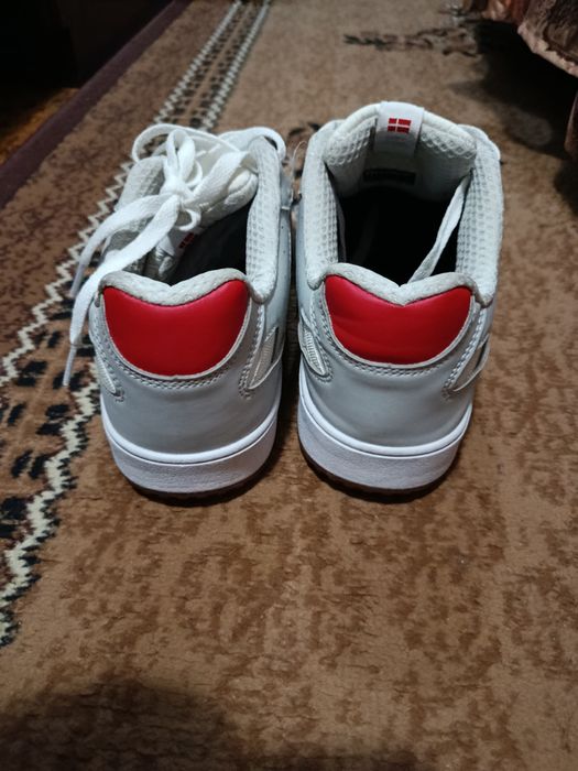 Мъжки маратонки Hummel 46 номер