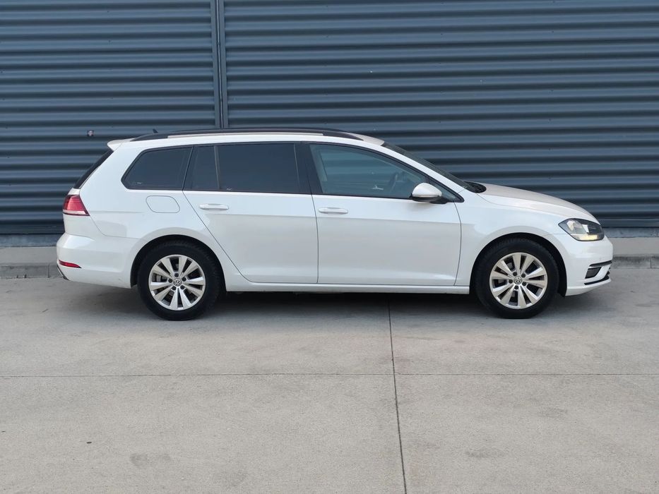 Volkswagen Golf 7.5 DSG Alb Perlat 2018 Nr roșii