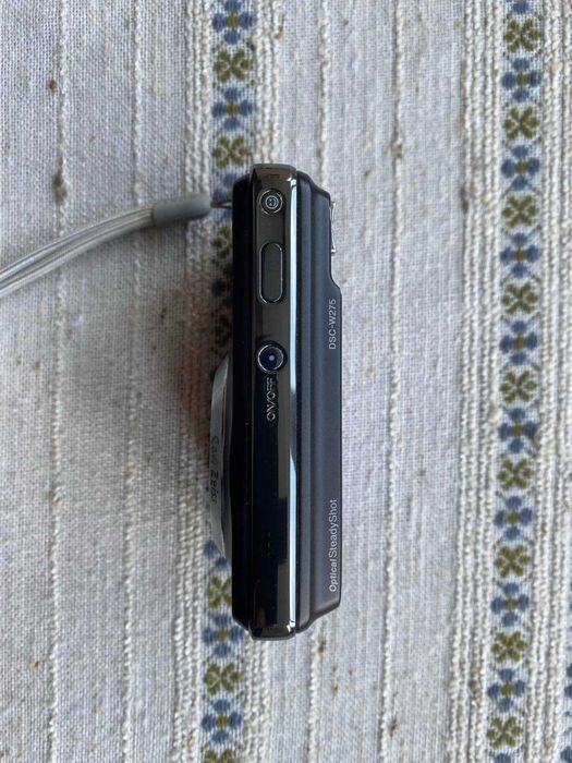Продавам компактна камера - Sony Cyber Shot DSC W275