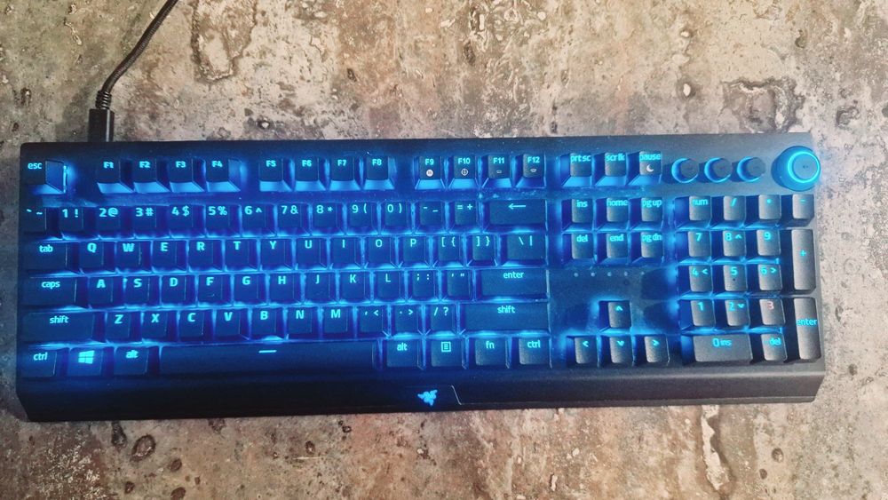 Tastatura gaming razer blackwidow v3 pro