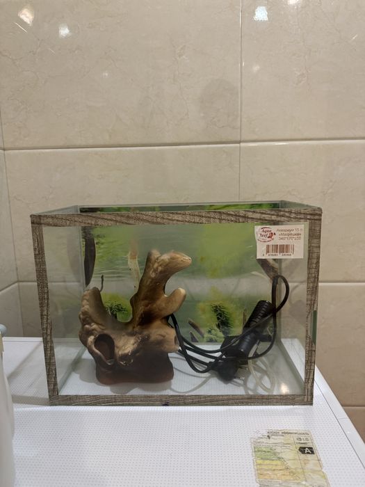 Продам аквариум 15 литров