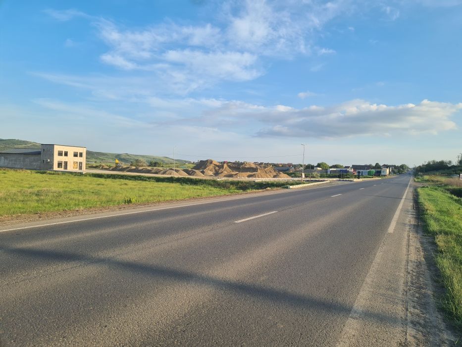 Vând  teren 1400 mp Dn 24  iesire Moara greci