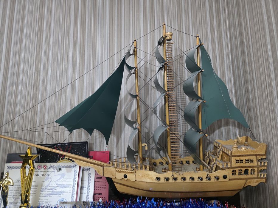 Корабль ручной работы