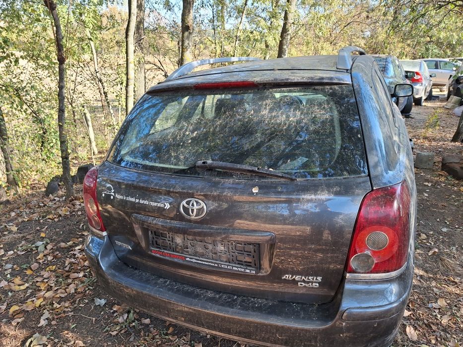 Dezmembrari Toyota Avensis 2.2 diesel an 2007