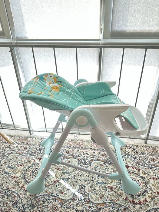 Продам  Стульчик для кормления !