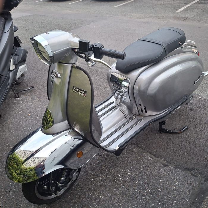 Motocicletă 3000 lei