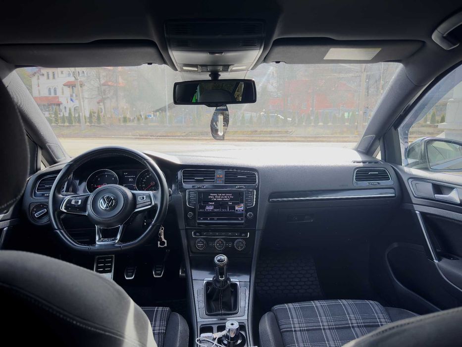 Volkswagen Golf VII GTD