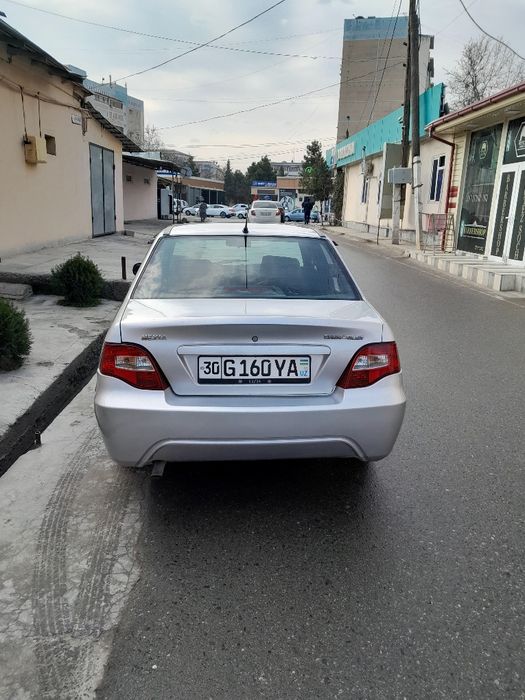 Нексия 2 сотилади