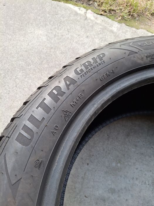 2 Anvelope M+S 235 50 r19 Goodyear