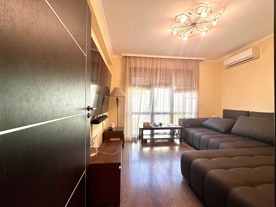 Продава се Къща в с. Кошарица, Област Бургас - 239 кв.м за 2406 €/кв.м - Снимка #11
