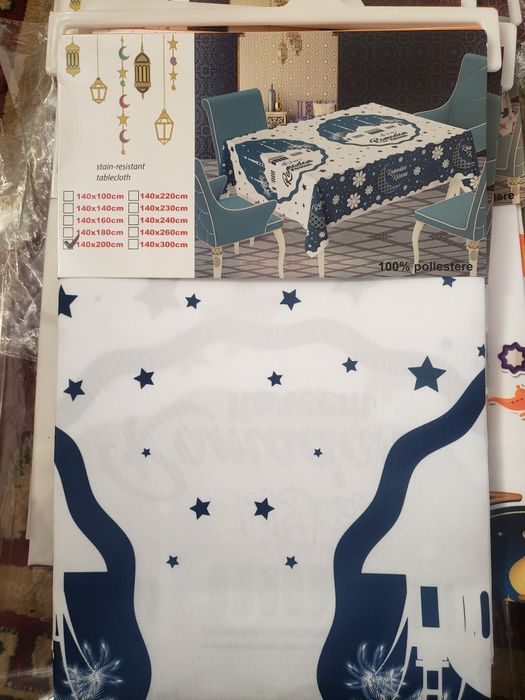 Suv o'tkazmaydigan, poliester Ramazon dasturxoni