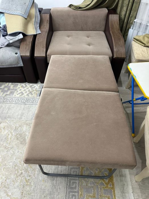 Продам диван срочно