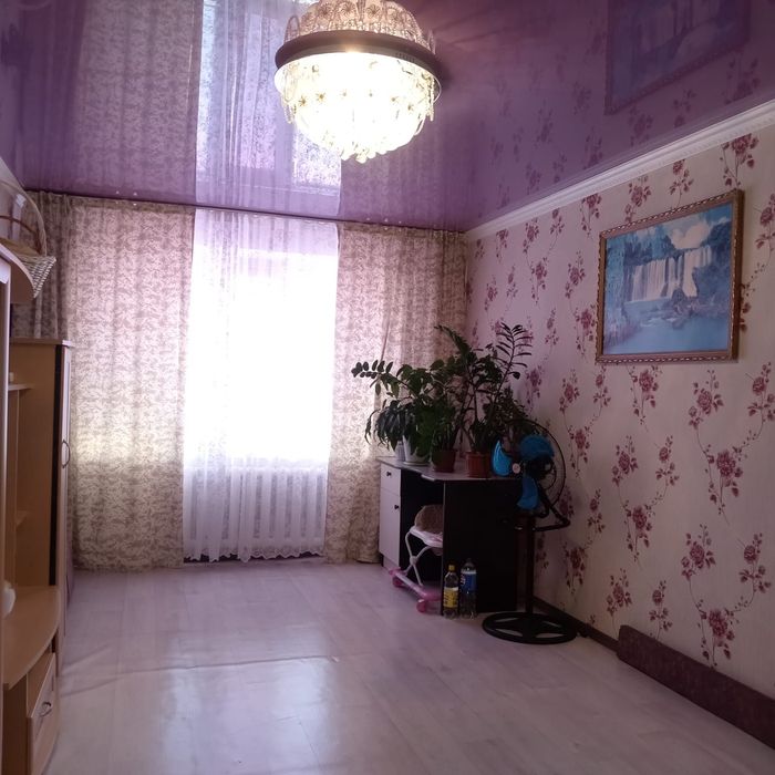 Продам 3 комнатную квартиру