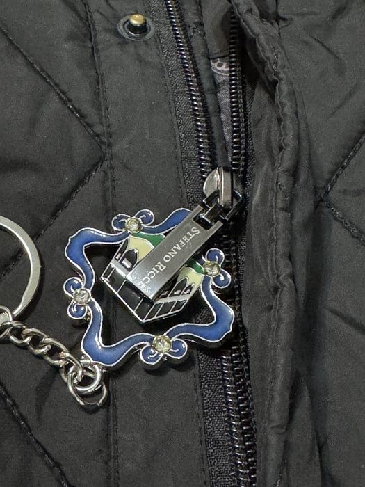 Продаю мужскую куртку