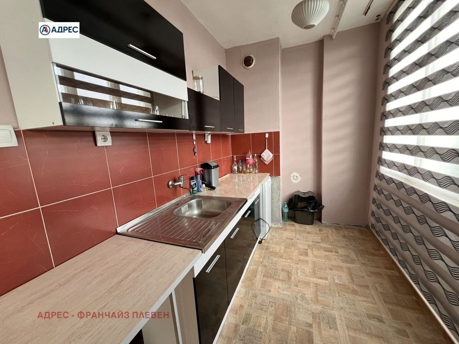 Продава се Тристаен апартамент в Ловеч, Здравец - 78 кв.м за 1090 €/кв.м - Снимка #1
