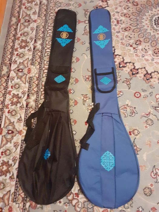 Продам чехлы для домбыры и Гитары