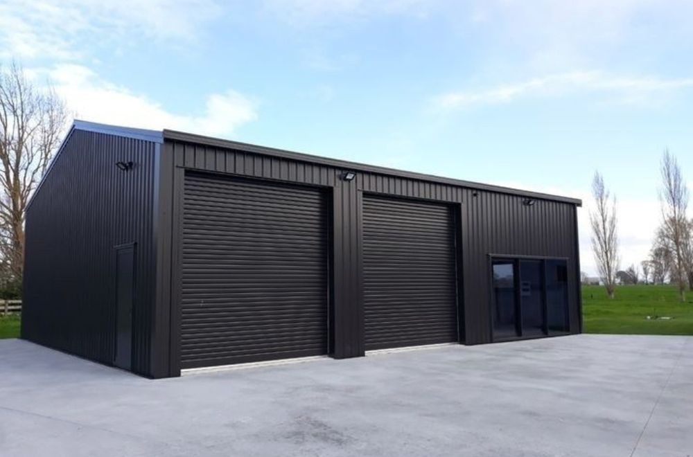 Hale metalice, panouri sandwich, structuri metalice