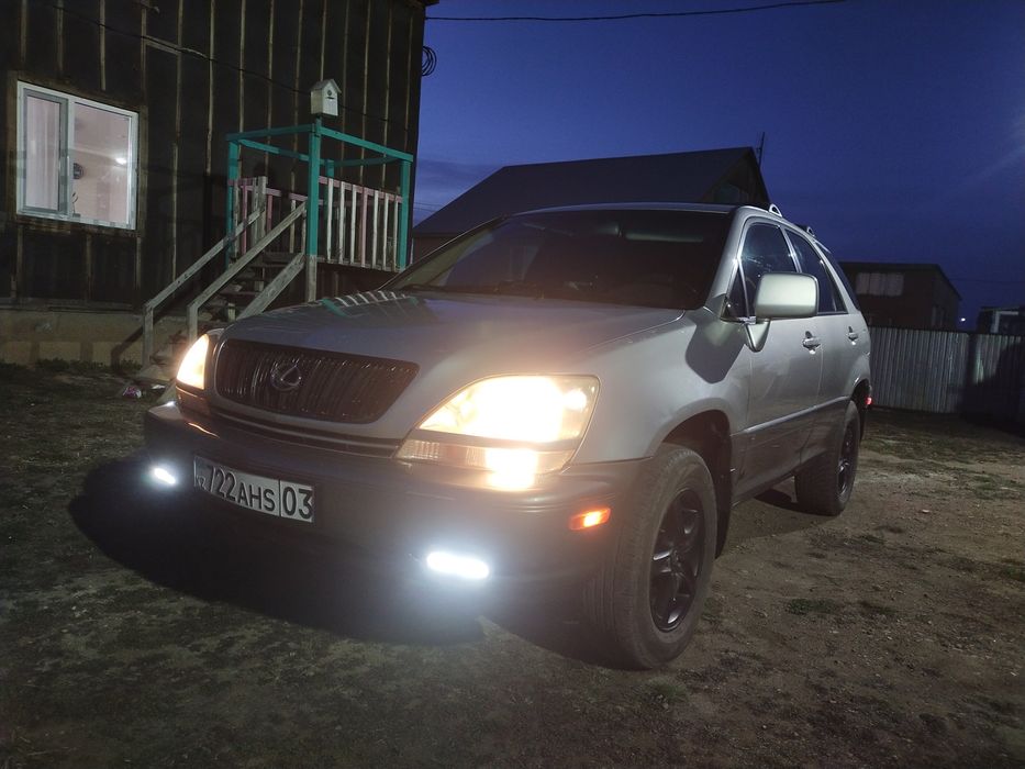 Продам Лексус РХ300