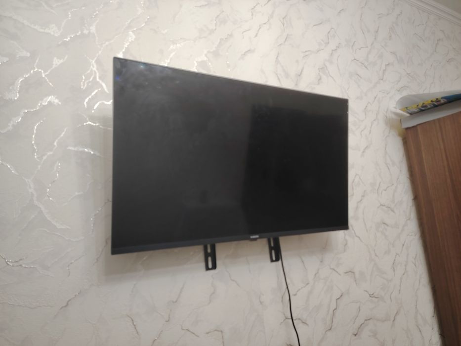 Продам телевизор Xiaomi a32 2025