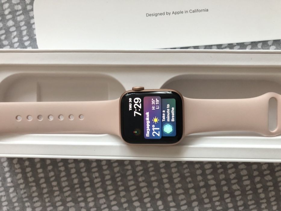 Страхотен часовник!!!Продавам защото имам следващия модел.