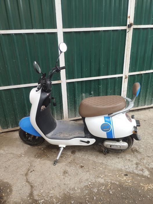 Электра скутер сотилади хали янги Бир хафта болган олинганига