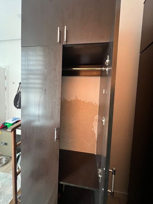 Продам три шкафа