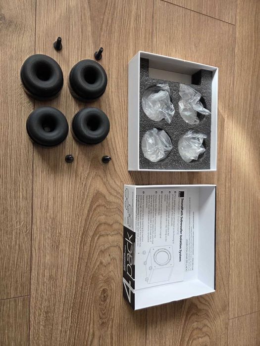 Sistem izolare subwoofer SVS SoundPath Isolation System (4 Pack) – Garanție până noi 2027