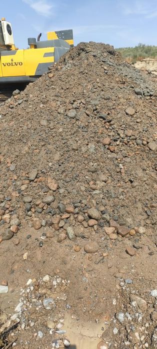 Доставка зил, песок,отсев.