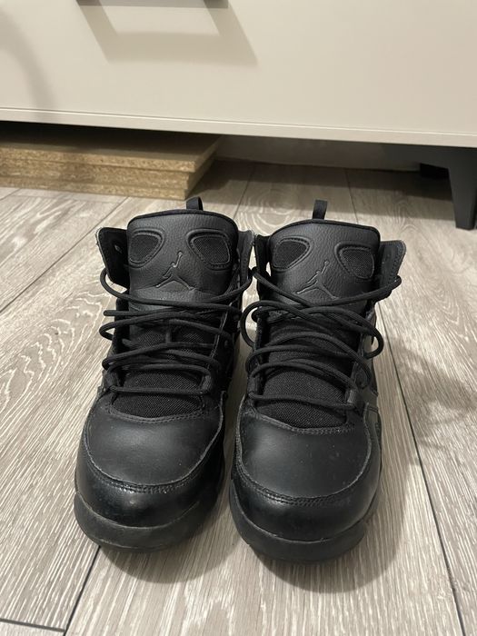 Vand jordan marimea 48.5