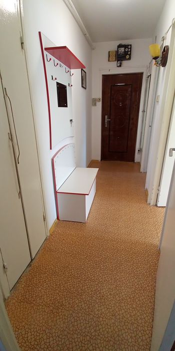 3 camere Griviței, etaj 5, luminos, vedere sud, boxă mare – PREȚ BUN