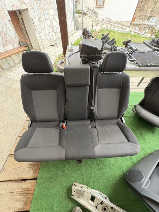 Цял салон за Opel Zafira B