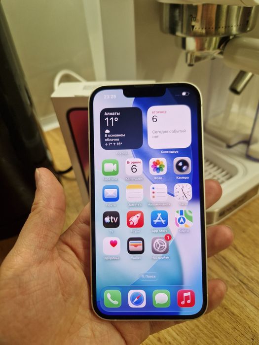 iPhone 14 128 в красивом цвете