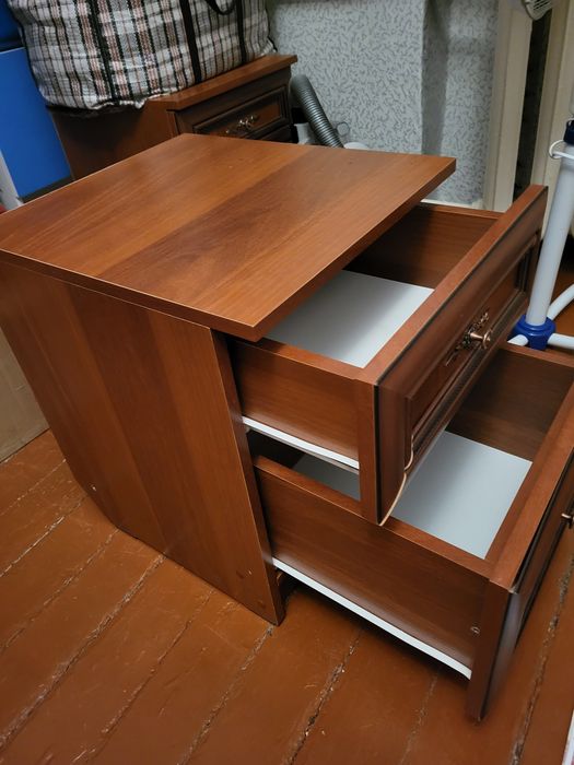 Тумбочка для принадлежности