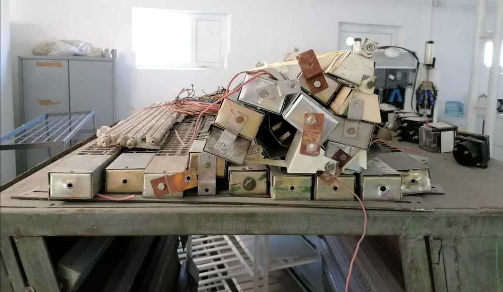 Tunel reactivare adeziv incaltaminte