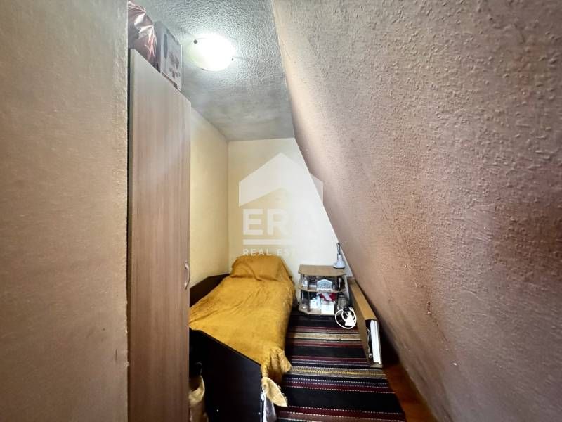 Продава се Едностаен апартамент в Варна, Зимно кино Тракия - 35 кв.м за 1915 €/кв.м - Снимка #5