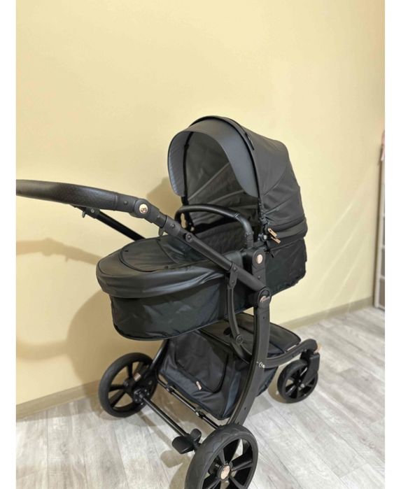 Коляска детский черный