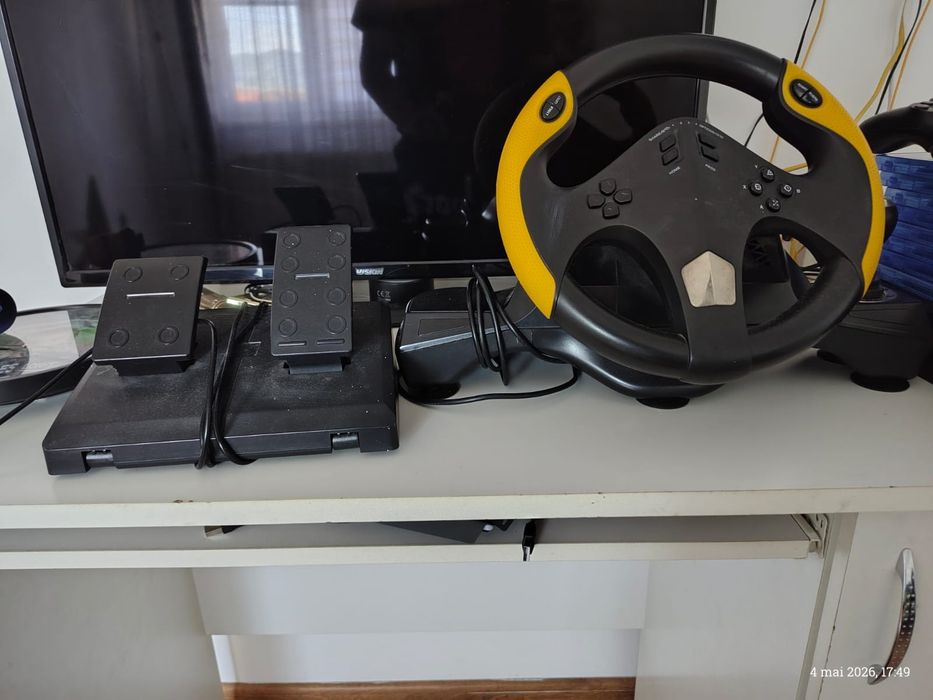 Vând PS4 PRO   în perfectă stare de funcționare
