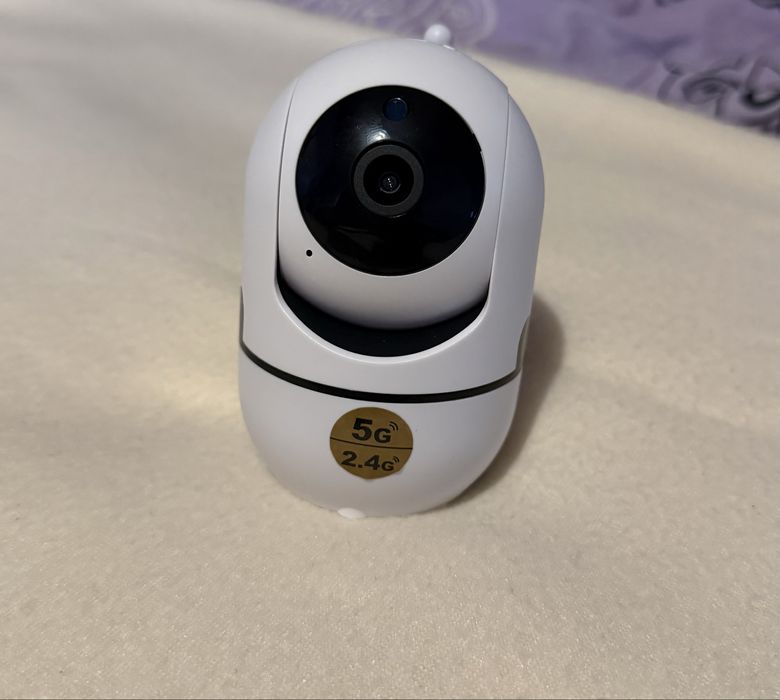 Wi-Fi камера / бебефон – като нова, пълен комплект