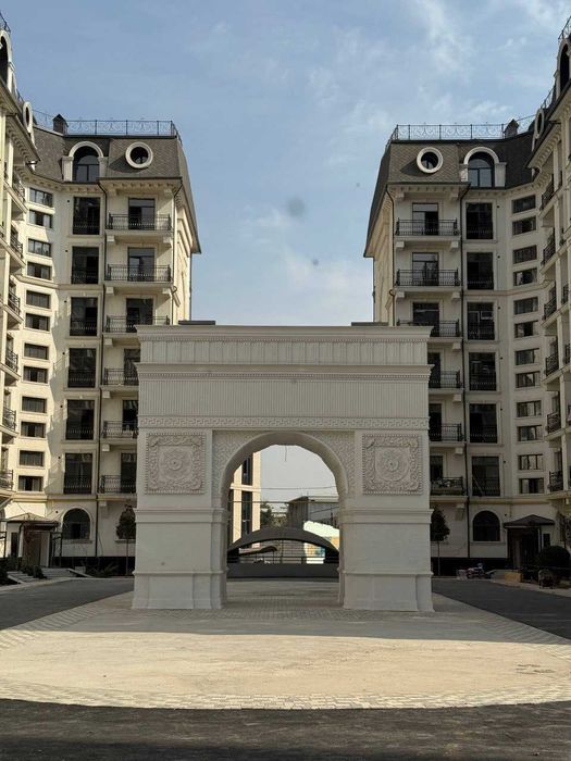 3в4 дуплекс Lafayette, 1 этаж, подвал 92 м², Кушбеги`